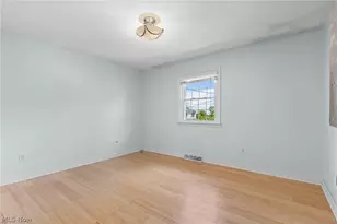 209 Spring Park Ave, St Clairsville, OH 43950 - Photo 21