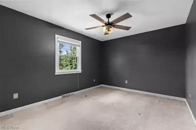 209 Spring Park Avenue, St Clairsville, OH 43950 - Photo 19