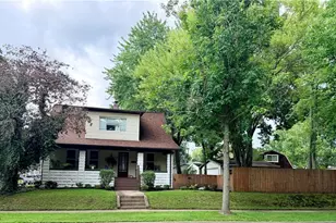 403 E Front St, Dover, OH 44622 - Photo 19