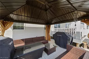 3354 Stoneleigh Rd NE, Canton, OH 44721 - Photo 35