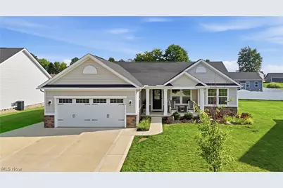 3354 Stoneleigh Road NE, Canton, OH 44721 - Photo 3