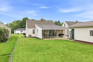 139 Fox St, Hubbard, OH 44425 - Photo 5