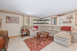 139 Fox St, Hubbard, OH 44425 - Photo 17