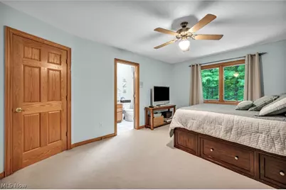 9198 Regency Woods Drive, Kirtland, OH 44094 - Photo 21