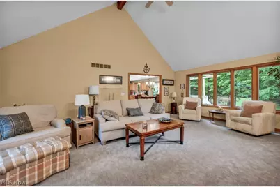 9198 Regency Woods Drive, Kirtland, OH 44094 - Photo 17