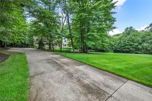 9198 Regency Woods Dr, Kirtland, OH 44094 - Photo 47