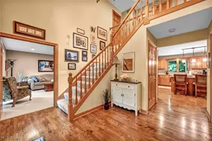 9198 Regency Woods Dr, Kirtland, OH 44094 - Photo 3