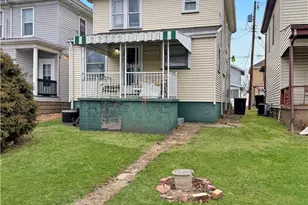1652 Oregon Ave, Steubenville, OH 43952 - Photo 5