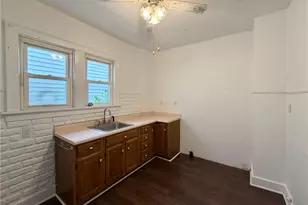 1652 Oregon Ave, Steubenville, OH 43952 - Photo 17