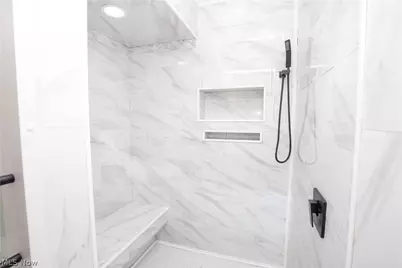 600 E Buchtel Avenue, Akron, OH 44304 - Photo 15
