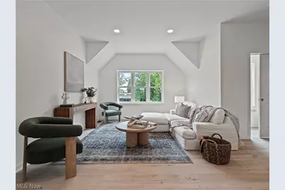 3274 Warren Road #2, Loveland, OH 44111 - Photo 11