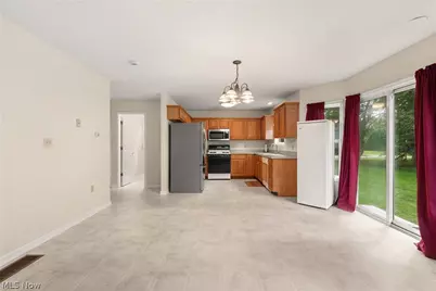 25273 Briarwood Lane, Columbia Station, OH 44028 - Photo 9