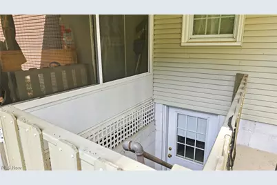 11596 Homestead Avenue NE, Alliance, OH 44601 - Photo 11