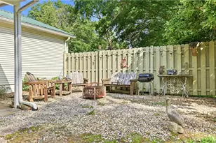 11596 Homestead Ave NE, Alliance, OH 44601 - Photo 7