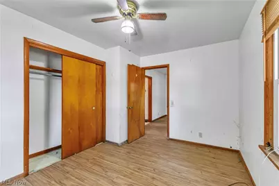 36913 Chestnut Ridge Road, Lorain, OH 44035 - Photo 15