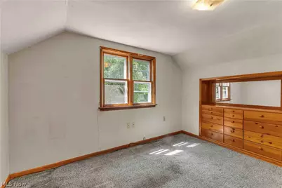 36913 Chestnut Ridge Road, Lorain, OH 44035 - Photo 13