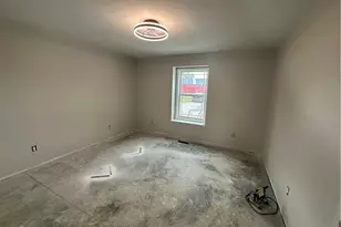 52101 N Ridge Rd, Vermilion, OH 44089 - Photo 11