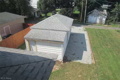 1817 E 46th Street, Ashtabula, OH 44004 - Photo 19