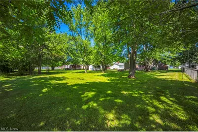 6224 Denise Drive, North Ridgeville, OH 44039 - Photo 3