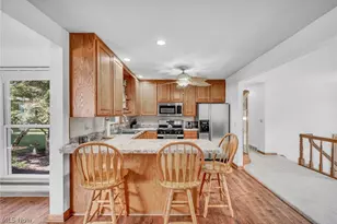 2737 Highline Dr, Mogadore, OH 44260 - Photo 13