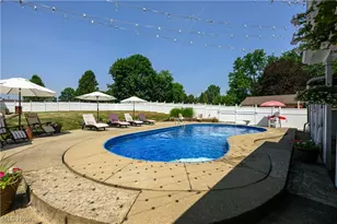 6203 Melody Rd NE, Canton, OH 44721 - Photo 13