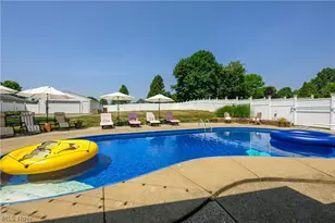 6203 Melody Rd NE, Canton, OH 44721 - Photo 11