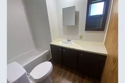 201 Pear Street #23, Bethesda, OH 43719 - Photo 9