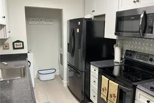3748 Colony Hill Dr, Zanesville, OH 43701 - Photo 5