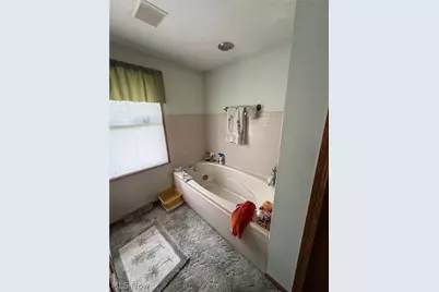 3585 Clermont Street NW, North Lawrence, OH 44666 - Photo 37
