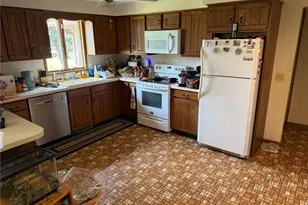 3585 Clermont Street NW, North Lawrence, OH 44666 - Photo 21