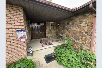 3585 Clermont Street NW, North Lawrence, OH 44666 - Photo 11