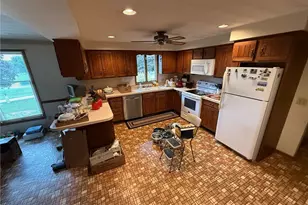 3585 Clermont Street NW, North Lawrence, OH 44666 - Photo 21