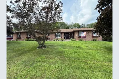 3585 Clermont Street NW, North Lawrence, OH 44666 - Photo 5