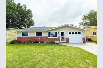 4713 Meadow Lane, Lorain, OH 44055 - Photo 1