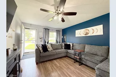 4713 Meadow Lane, Lorain, OH 44055 - Photo 13