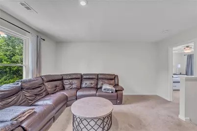 1074 Wayne Trail, Vermilion, OH 44089 - Photo 1