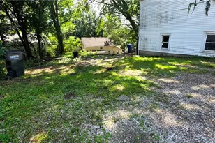 2554 Mountain View Ave, Lakemore, OH 44250 - Photo 5