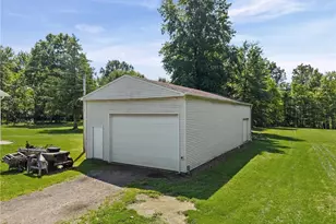 3230 E Wallings Rd, Grandview Heights, OH 44147 - Photo 37