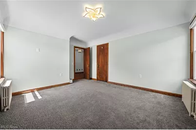 3230 E Wallings Road, Grandview Heights, OH 44147 - Photo 19