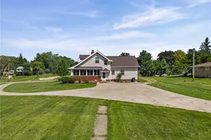3230 E Wallings Rd, Grandview Heights, OH 44147 - Photo 41