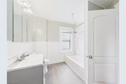 448 E Voris Street, Akron, OH 44311 - Photo 27