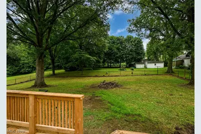 2933 S Hametown Road, Norton, OH 44203 - Photo 13
