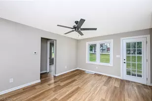 2933 S Hametown Rd, Norton, OH 44203 - Photo 15