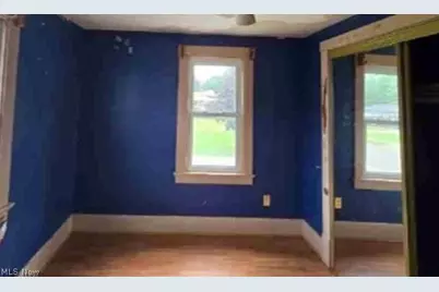 377 Coitsville Road, Campbell, OH 44405 - Photo 7