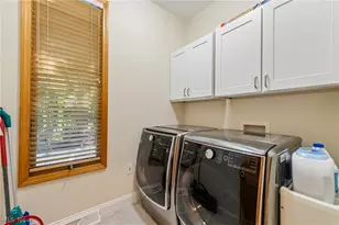 4311 Wadsworth Rd, Norton, OH 44203 - Photo 21