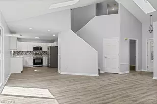 569 Hilltop Terrace, Tallmadge, OH 44278 - Photo 9