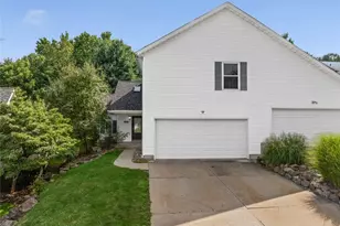 569 Hilltop Terrace, Tallmadge, OH 44278 - Photo 3