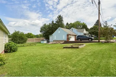 4293 Summit Road, Norton, OH 44203 - Photo 17