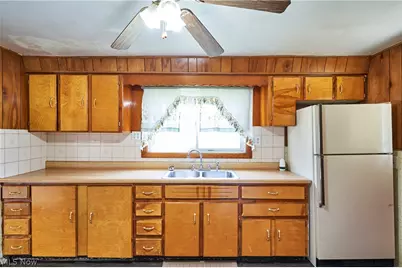 4293 Summit Road, Norton, OH 44203 - Photo 5