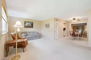 819 Navajo Trail, Macedonia, OH 44056 - Photo 5